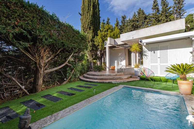 Maison - 160 m² - 4 pièces