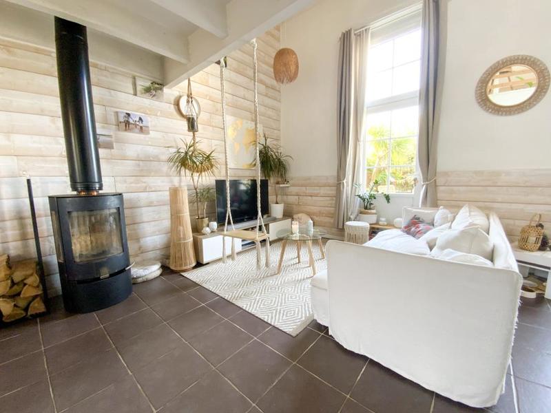 Maison - 101 m² - 5 pièces