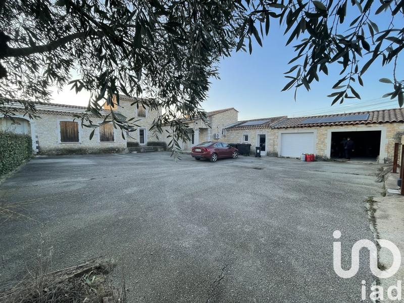 Maison - 265 m² - 10 pièces