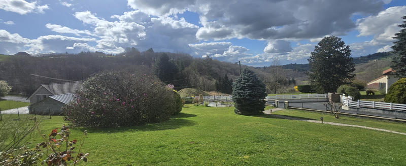 Maison - 145 m² - 8 pièces