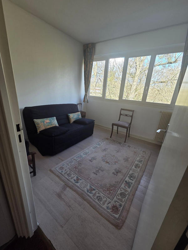 Appartement - 129 m² - 6 pièces