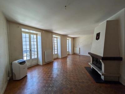 Immeuble - 125 m² - 4 pièces