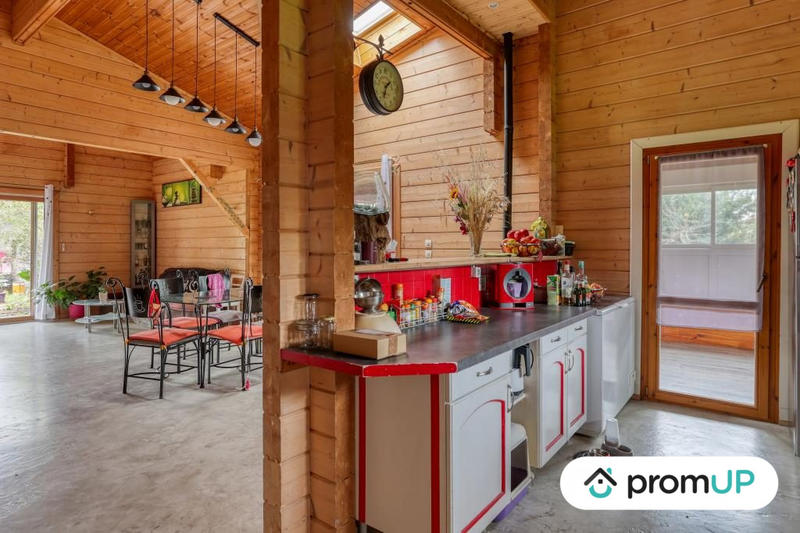 Maison - 122 m² - 5 pièces