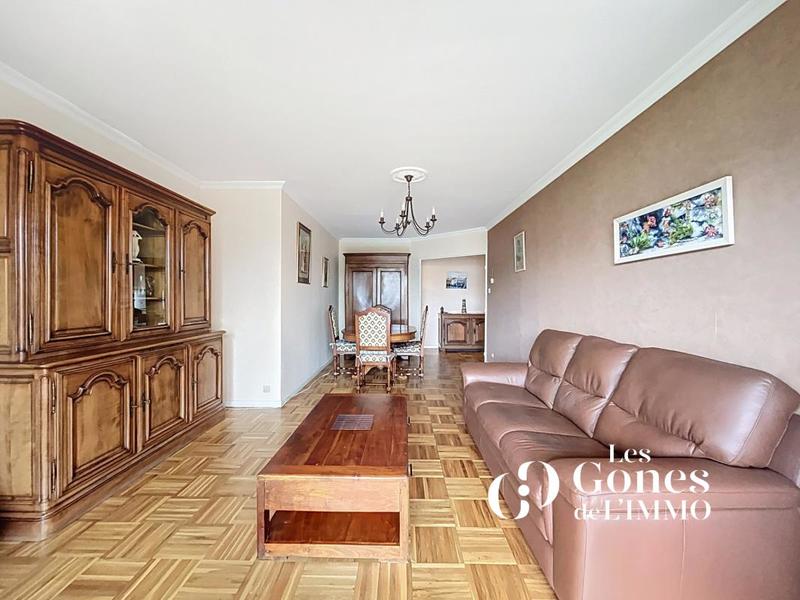 Appartement - 89 m² - 4 pièces