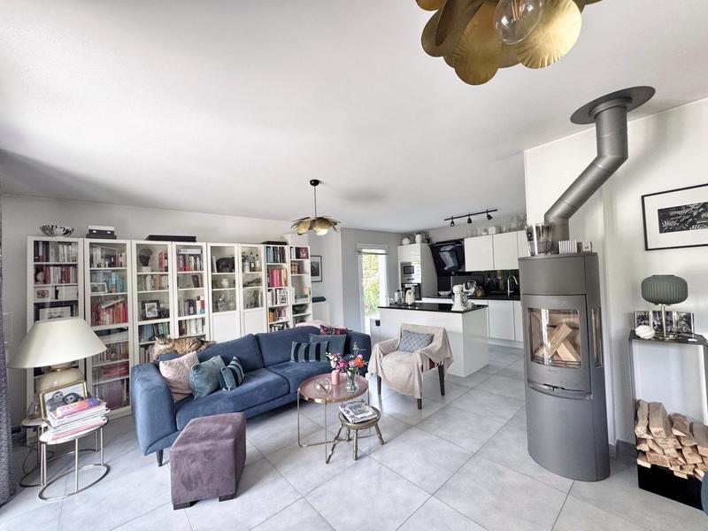 Maison - 110 m² - 5 pièces