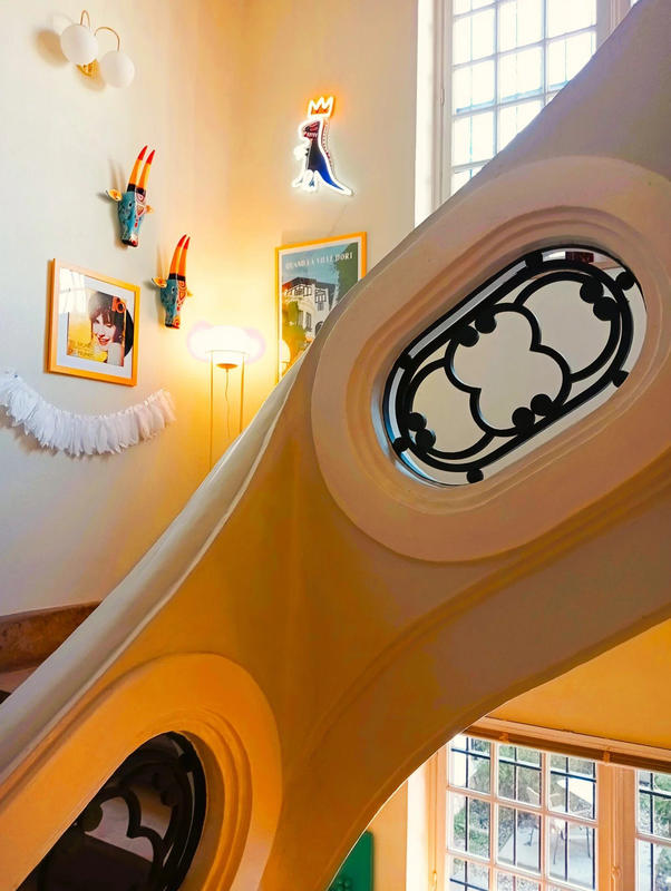 Maison - 380 m² - 10 pièces