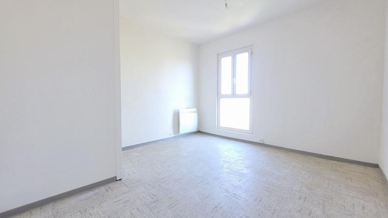 Villa - 90 m² - 4 pièces