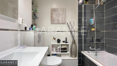 Appartement - 79 m² - 3 pièces