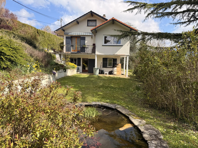 Maison - 168 m² - 6 pièces