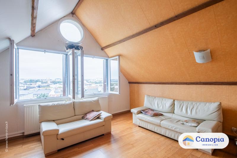 Maison - 135 m² - 6 pièces