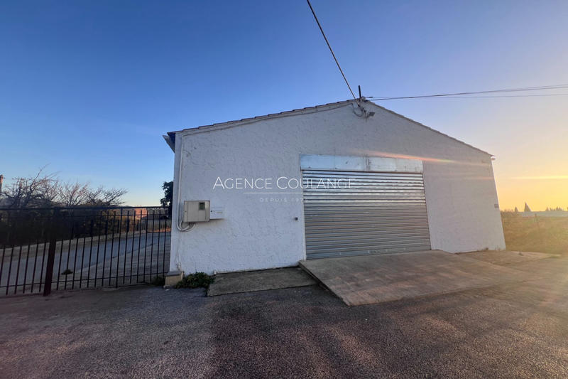 Local commercial - 235 m²