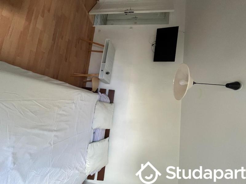 Chambre - 27 m² - 1 pièce