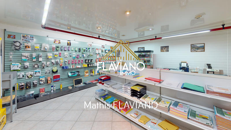 Local commercial - 264 m²