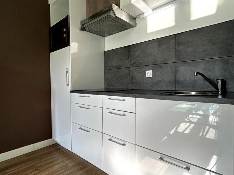 Maison - 240 m² - 7 pièces