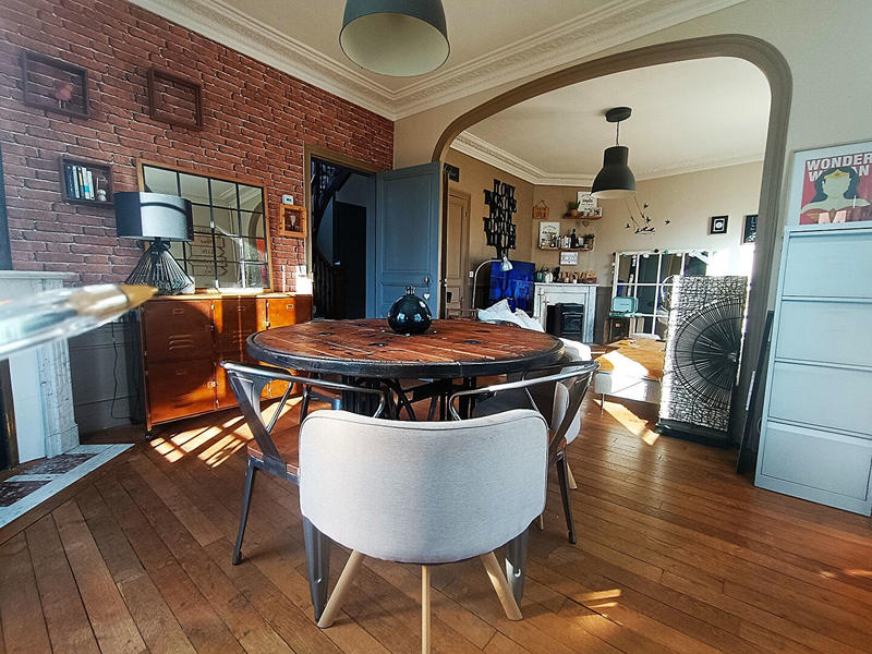 Maison - 110 m² - 6 pièces