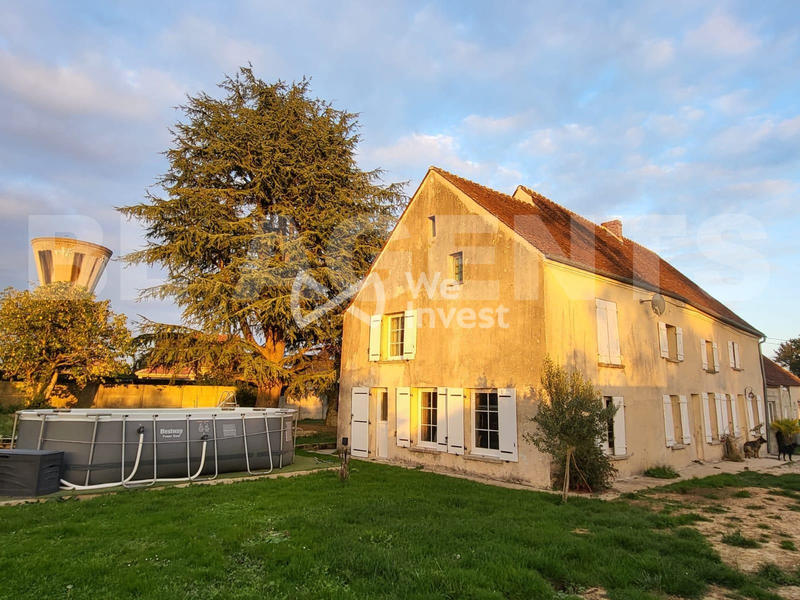 Maison - 308 m² - 14 pièces