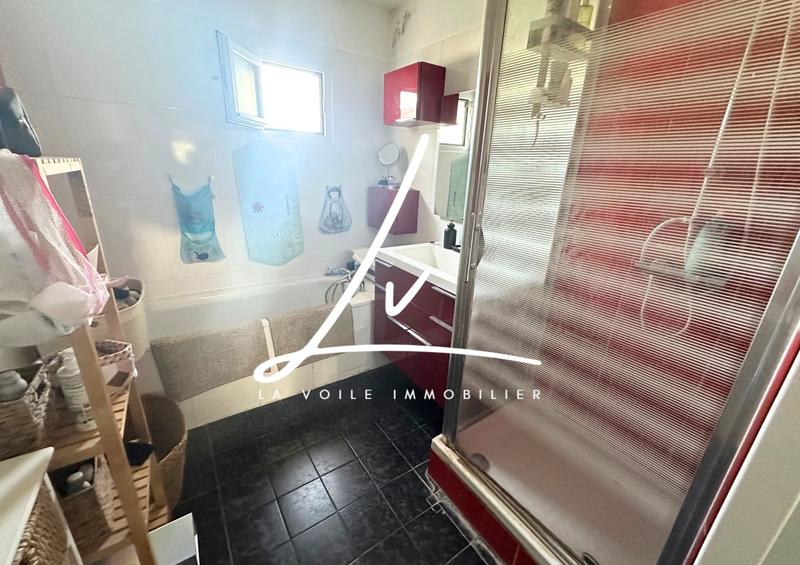 Maison - 103 m² - 6 pièces