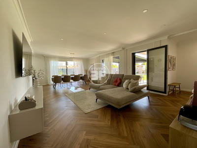 Maison - 187 m² - 5 pièces