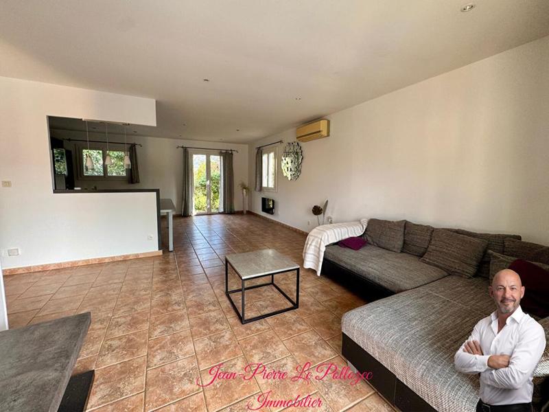 Maison - 135 m² - 5 pièces