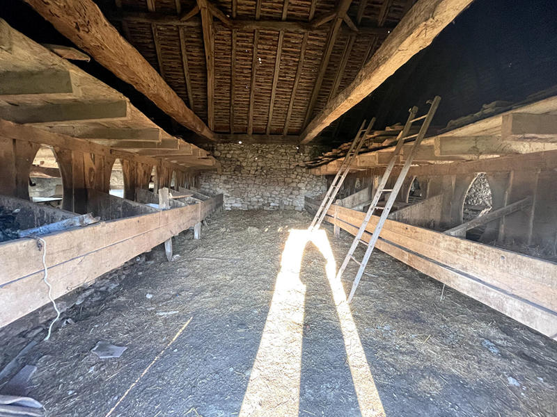 Maison - 180 m² - 1 pièce