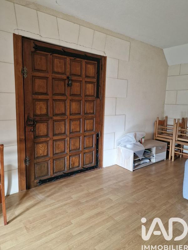 Maison - 207 m² - 8 pièces