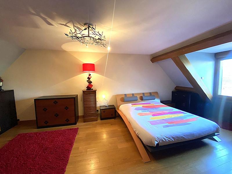 Maison - 368 m² - 6 pièces