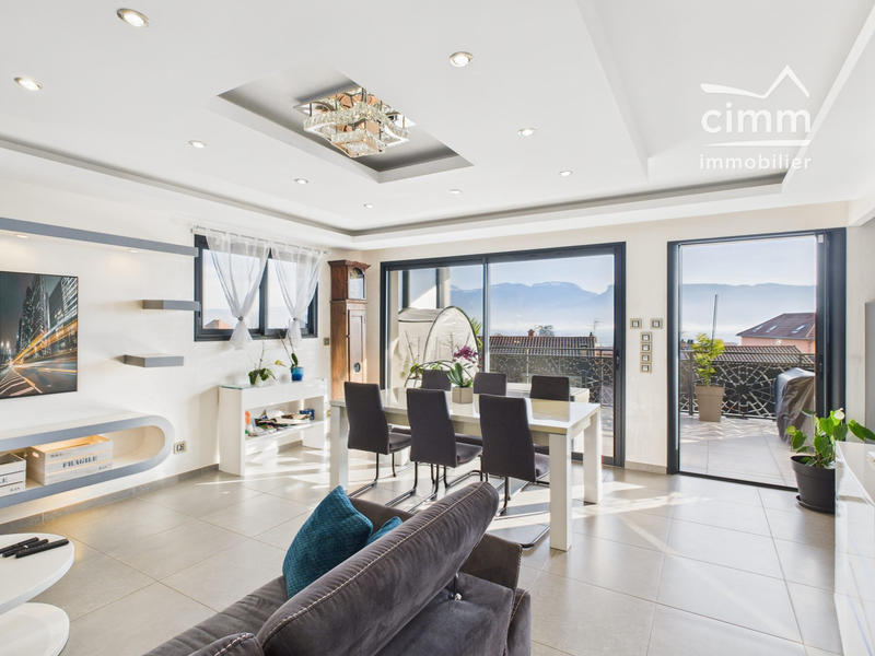 Maison contemporaine - 141 m² - 6 pièces