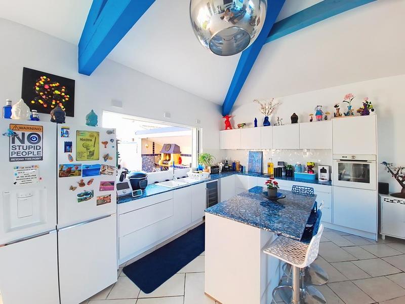 Maison - 145 m² - 6 pièces