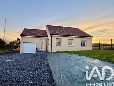 Maison - 82 m² - 5 pièces