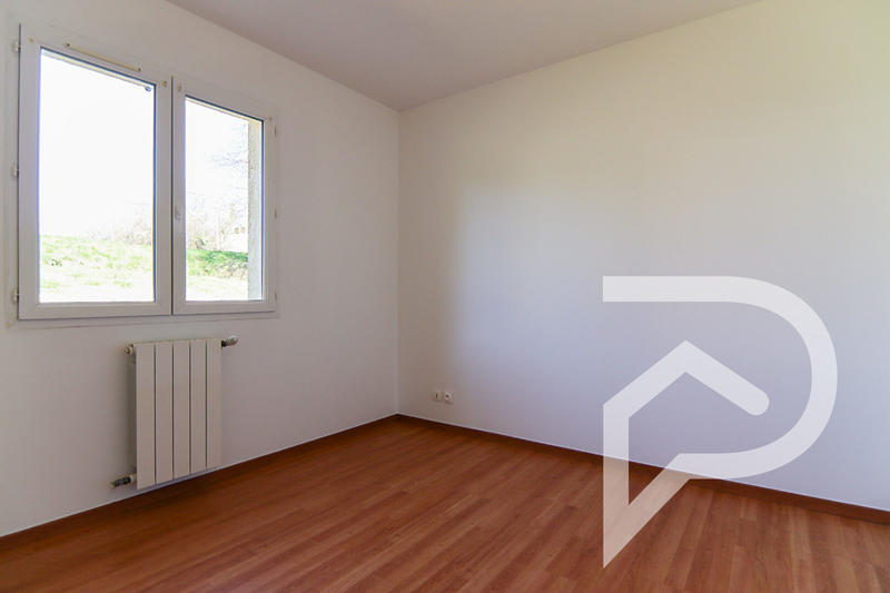 Maison - 104 m² - 4 pièces