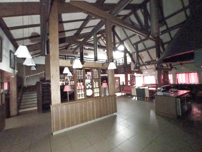 Local commercial - 373 m²