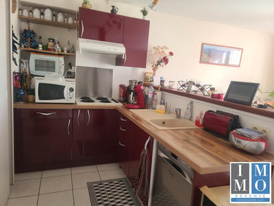 Appartement - 75 m² - 3 pièces