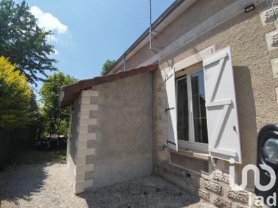 Maison - 99 m² - 6 pièces