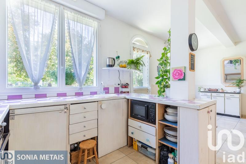 Maison - 100 m² - 6 pièces