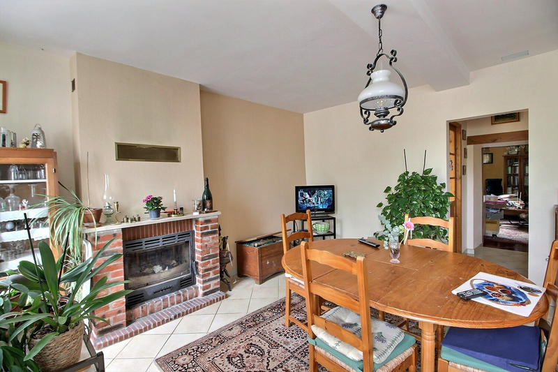 Maison de village - 80 m² - 4 pièces