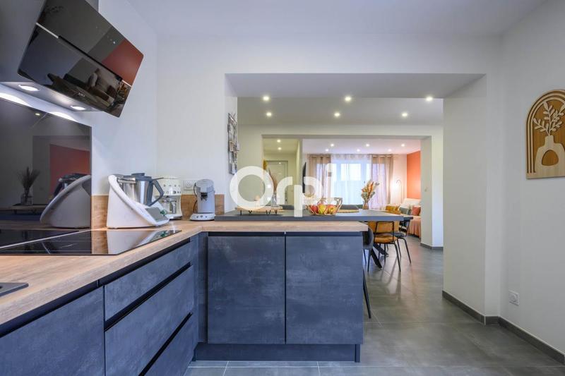 Maison - 95 m² - 4 pièces