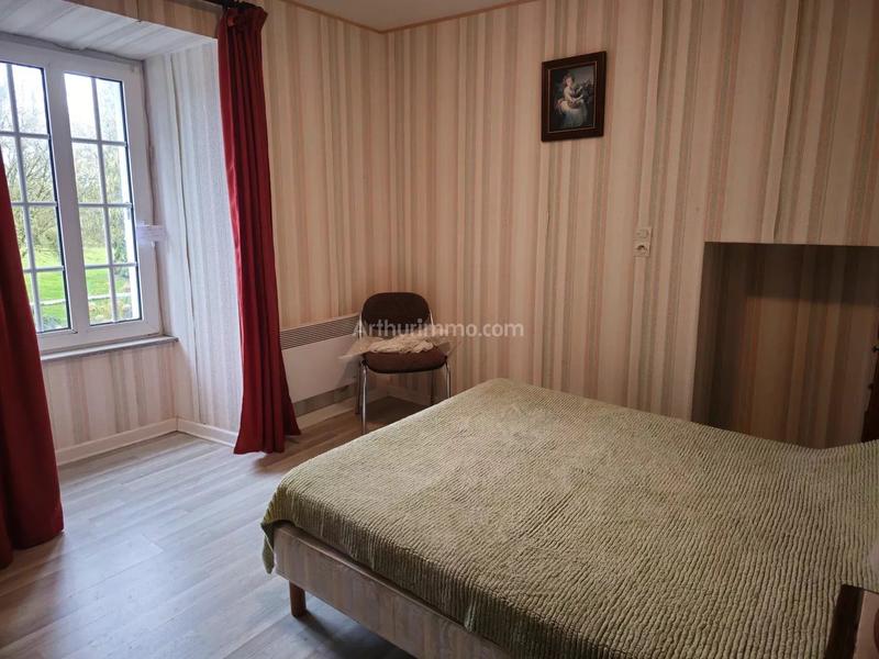 Maison - 204 m² - 8 pièces