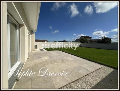 Maison - 111 m² - 4 pièces