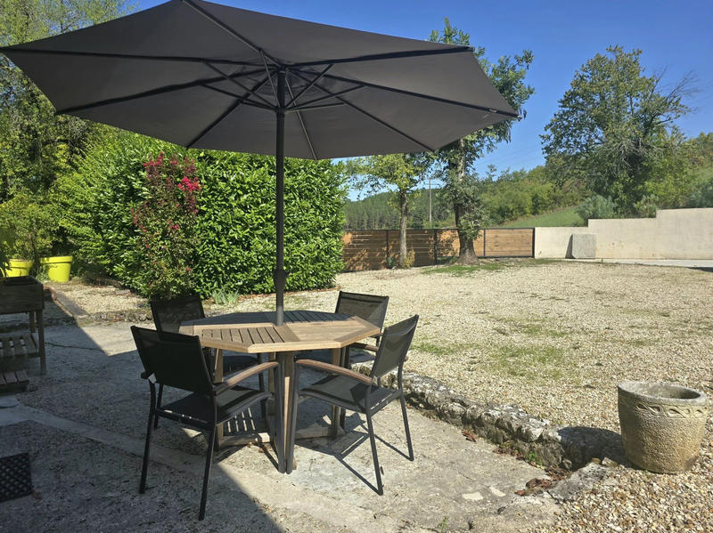 Maison traditionnelle - 176 m² - 8 pièces