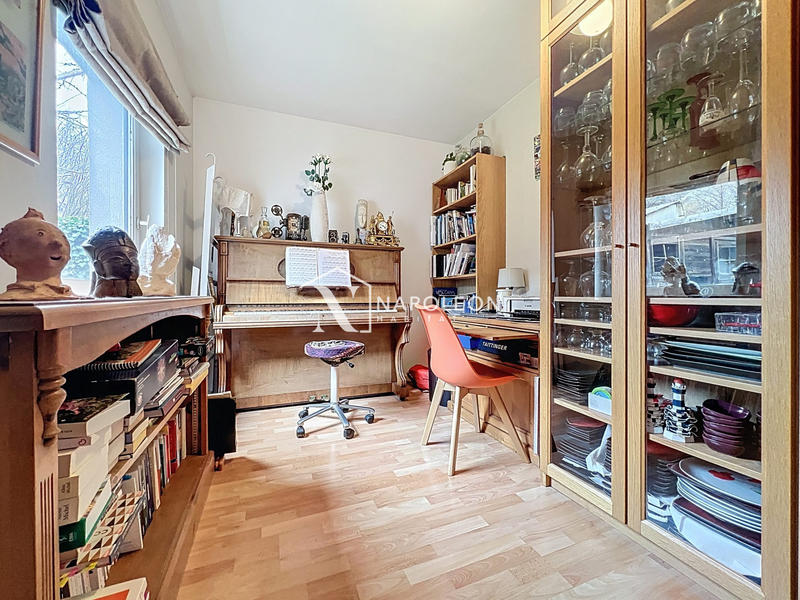 Maison - 200 m² - 6 pièces