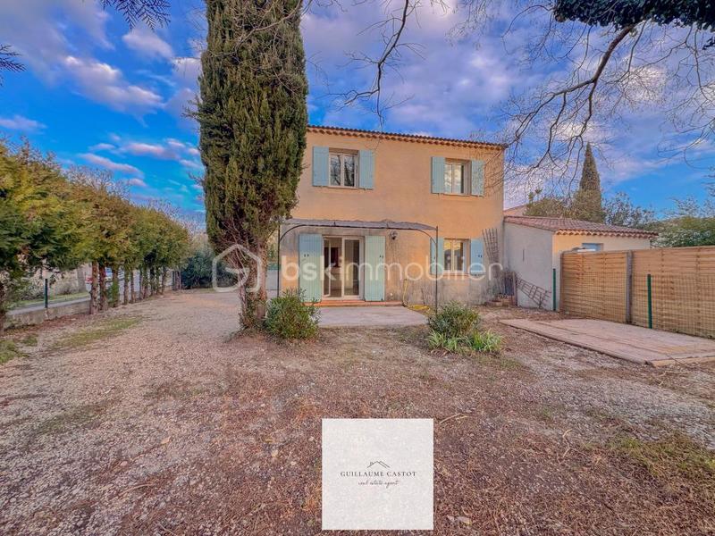 Villa - 94 m² - 5 pièces