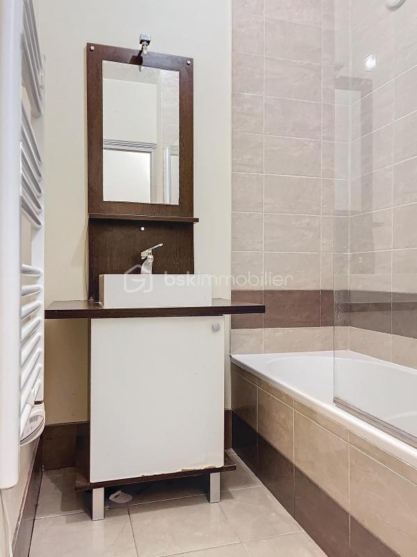 Appartement - 81 m² - 4 pièces