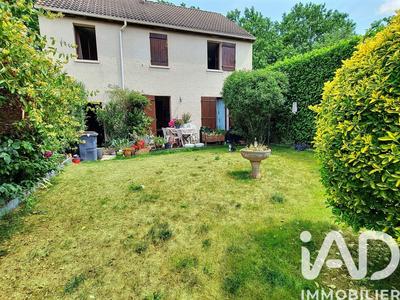 Maison - 102 m² - 5 pièces