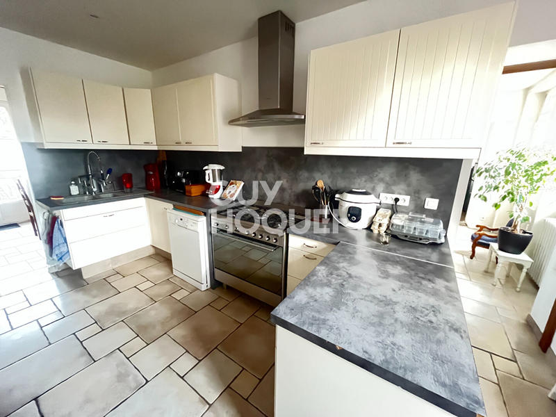 Maison - 157 m² - 7 pièces