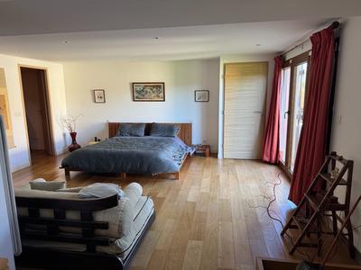 Maison - 200 m² - 7 pièces