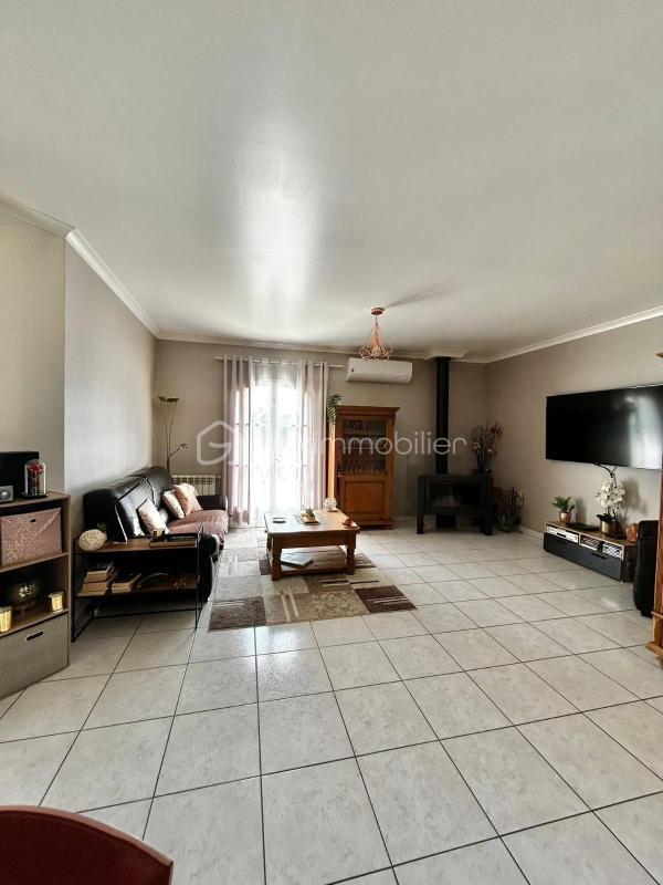 Villa - 151 m² - 6 pièces