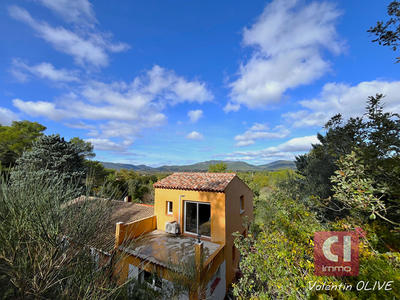 Maison - 172 m² - 8 pièces