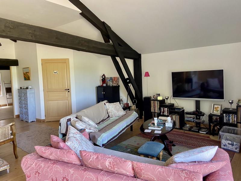 Maison traditionnelle - 177 m² - 7 pièces