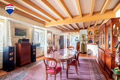 Maison - 306 m² - 6 pièces