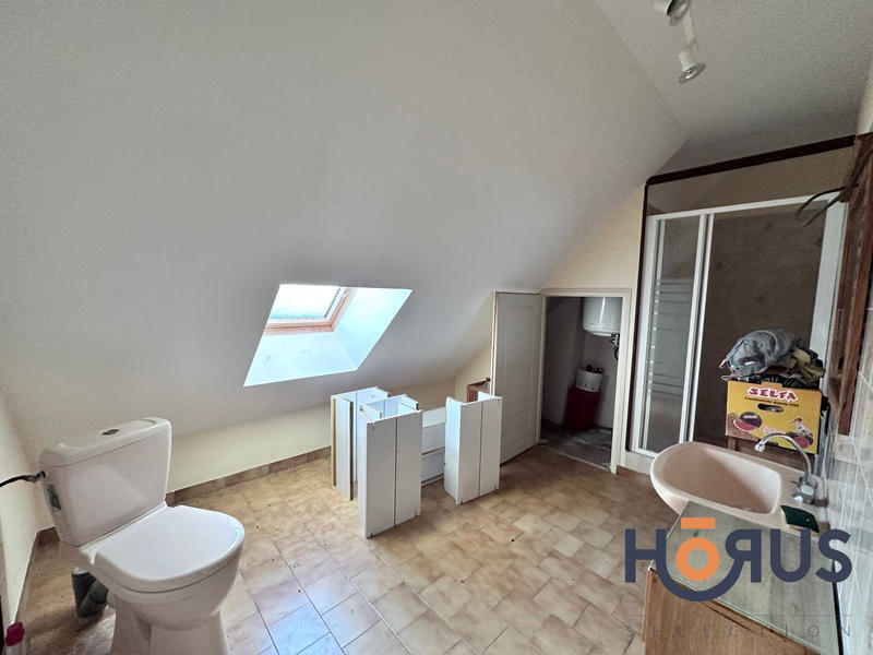 Viager - Maison traditionnelle - 198 m² - 6 pièces